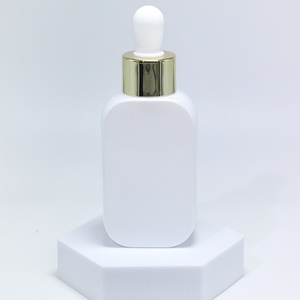 Botella de Vidrio Cuadrada al por Mayor para Suero de Aceites Esenciales con Gotero Blanco de 30ml, Botella Cosmética de Belleza, Botella de Vidrio con Gotero para Perfume - Product Image 5