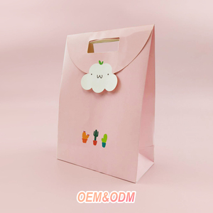 <span class=keywords><strong>Grossiste</strong></span> <span class=keywords><strong>Sac</strong></span> en <span class=keywords><strong>papier</strong></span> kraft de luxe écologique pour les vêtements et les aliments Logo imprimé personnalisé Emballage de cadeau mignon pour boutique - Product Image 1