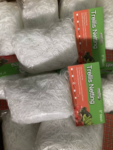 Filet de treillis moderne en PVC pour pois, haricots, tomates, concombres, poivrons, aubergines, courgettes, citrouilles - Utilisation en jardinage - Product Image 5