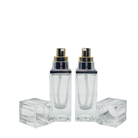 Flacon de lotion carré vide transparent de luxe pour cosmétiques, 30 ml, 40 ml, 50 ml, 120 ml, avec pompe dorée pour le maquillage