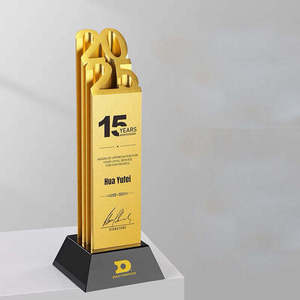 2025 nhà máy bán buôn Champions League Trophy tùy chỉnh UV thiết kế in ấn kim loại Trophy giải thưởng với cơ sở màu đen - Product Image 3