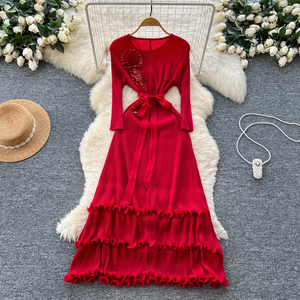 Vestidos de mujer elegantes Diseñador 3D Floral Tie Cintura <span class=keywords><strong>Issey</strong></span> Miyake Vestido plisado Estilo de mujer Vestido largo plisado - Product Image 1