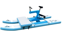Équipement de jeu aquatique Ponton gonflable portable Bateau à pédales flottant avec tapis
