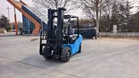 EVERLIFT FB35 Forklift Listrik Lithium 3.5 Ton 80V AC Counterbalance dengan Baterai LFP Pengisian Cepat 1.5-2 jam
