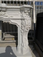 Décoration intérieure moderne, style français, foyer en marbre blanc naturel autoportant pour la maison, en vente