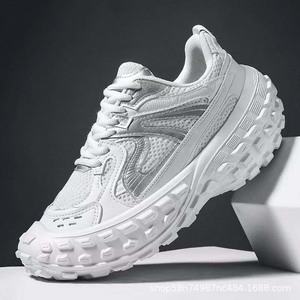 Zapatillas Chunky Vintage Desgastadas para Hombre, con Suela de Neumático que Aumenta la Altura, Estilo Rocker, Calzado Casual Urbano, Zapatos de Papá - Product Image 1