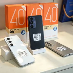 Smartphones 5G spark40pro+, 24 Go + 1 To, Version débloquée directement de l'usine, Meilleure vente, Appareil mobile mondial - Product Image 1