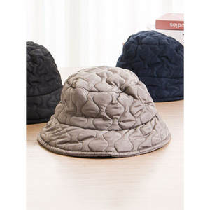 Chapeau seau rayé de luxe rembourrage matelassé arcs brodés 3D léopards pêcheurs personnage fait velours flanelle éponge dentelle nylon - Product Image 1