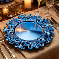 Assiettes de Présentation en Plastique PP Dorées de Luxe, Durables et Réutilisables, Design Creux, pour Mariages et Événements (Vente en Gros)