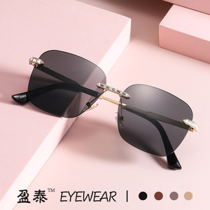 Yingtai Eyewear Frameless Square <b>Sunglasses</b> UV400 Metal Frame Women Fashion <b>Gradient</b> Lenses Gold Color - Product Image 1