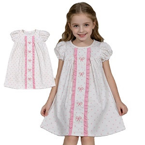 Vestido de Boutique RTS con Lazo, Bordado de Puntos, Corte en A, Volantes, Diseños Nuevos y Lindos, Venta al por Mayor, Vestido Informal para Niñas, Ropa de Hermanas - Product Image 1