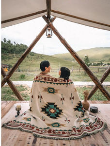 Дизайнерские персонализированные хлопковые полиэфирные жаккардовые тканые одеяла с кисточками с дизайнерским логотипом - Product Image 5