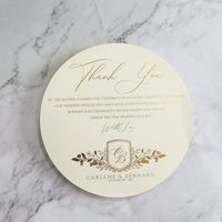 Tarjeta de menú de papel perlado de marfil redondo personalizado con lámina de oro de sello caliente para bodas, cumpleaños, restaurante, eventos de bebidas