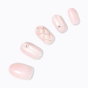 Dessing Diva Glossy Quilting Uñas artificiales Diseño largo ovalado - Product Image 1