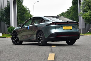 En Stock Deepal L07 2025 Sedán Eléctrico Puro con Autonomía de 530km/660km CLTC, Carga Rápida, Auto Familiar - Product Image 5