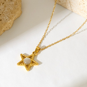 Collier pendentif en acier inoxydable, chaîne de pull pour femmes à la mode européenne et américaine, bijoux tendance et polyvalents - Product Image 4