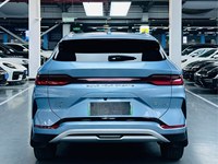 BYD Song PLUS DM-i Hybride SUV Automatique 4L Conduite à Gauche d'Occasion en Stock en Chine Disponible pour la Vente en Gros et au Détail