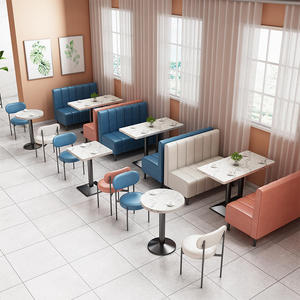 Juego de Muebles Modernos para Restaurante con Sillas de Cuero PU, Mesas de Imitación de Mármol, Estructura Metálica, Diseño Contemporáneo para Cafetería o Comedor - Product Image 2