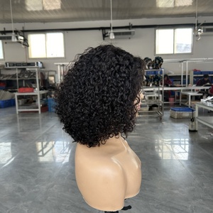 Nouvelle Perruque Courte Bouclée Lagos en Cheveux Humains Ligne de Cheveux Naturelle XX05 Couleur Naturelle Vente en Gros Perruque Frontale 13x4 Dentelle HD Perruques Ligne de Cheveux Basse - Product Image 5
