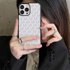 Custodia Protettiva per iPhone 17 Pro, 11, 12/14, 13 Nuova Custodia di Lusso per Donne con Protezione SIM - Product Image 5