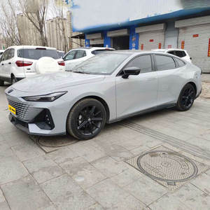<span class=keywords><strong>Voiture</strong></span> d'occasion Changan UNI-V 1.5T Sport essence 2023, faible kilométrage, en stock, vérifiée, conduite à gauche, berline familiale Changan UNI V - Product Image 3
