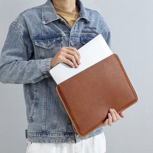 AIGUONIU New Vintage 13 \ "<span class=keywords><strong>14</strong></span> \" Inch <span class=keywords><strong>Macbook</strong></span> <span class=keywords><strong>Pro</strong></span> Housse pour ordinateur portable en cuir de vachette véritable <span class=keywords><strong>Pochette</strong></span> Sac en cuir de vachette élégant - Product Image 1