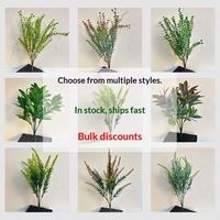 Piccoli Mazzi Artificiali Simulati in Plastica Verde per Decorazione Murale Interna ed Esterna, Piante Artificiali per Arredamento Casa