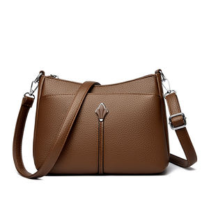 Sac messager en PU à motif géométrique tendance avec fermeture éclair et rivets, portable, durable, sangle réglable pour usage quotidien - Product Image 5