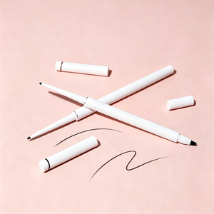 Eyeliner double embout haute pigmentation avec pinceau, noir et <span class=keywords><strong>marron</strong></span>, modulable, résistant à la transpiration, longue tenue - Product Image 1
