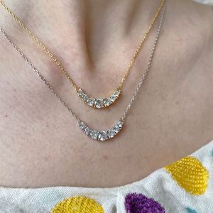 Collier pendentif en forme de U en argent S925 plaqué or rhodium 18 carats avec diamant 5A en zircone, design minimaliste Dylam pour femmes - Product Image 2