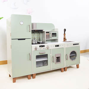 Ensemble de jeu 3-en-1 moderne en bois vert sauge pour enfants : cuisine, réfrigérateur et buanderie avec four, micro-ondes, évier et robinet - Product Image 3