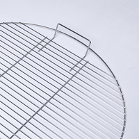 Panier de barbecue en acier inoxydable antiadhésif de 21 pouces avec pince métallique jetable résistante à la chaleur pour utilisation en extérieur