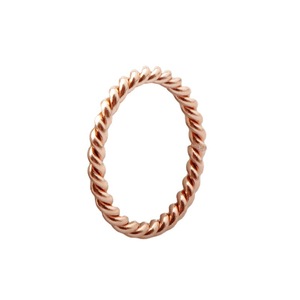 Bague torsadée style star de la télévision coréenne, type géométrique, en or rose, pour femme, en acier titane, fabrication directe - Product Image 5