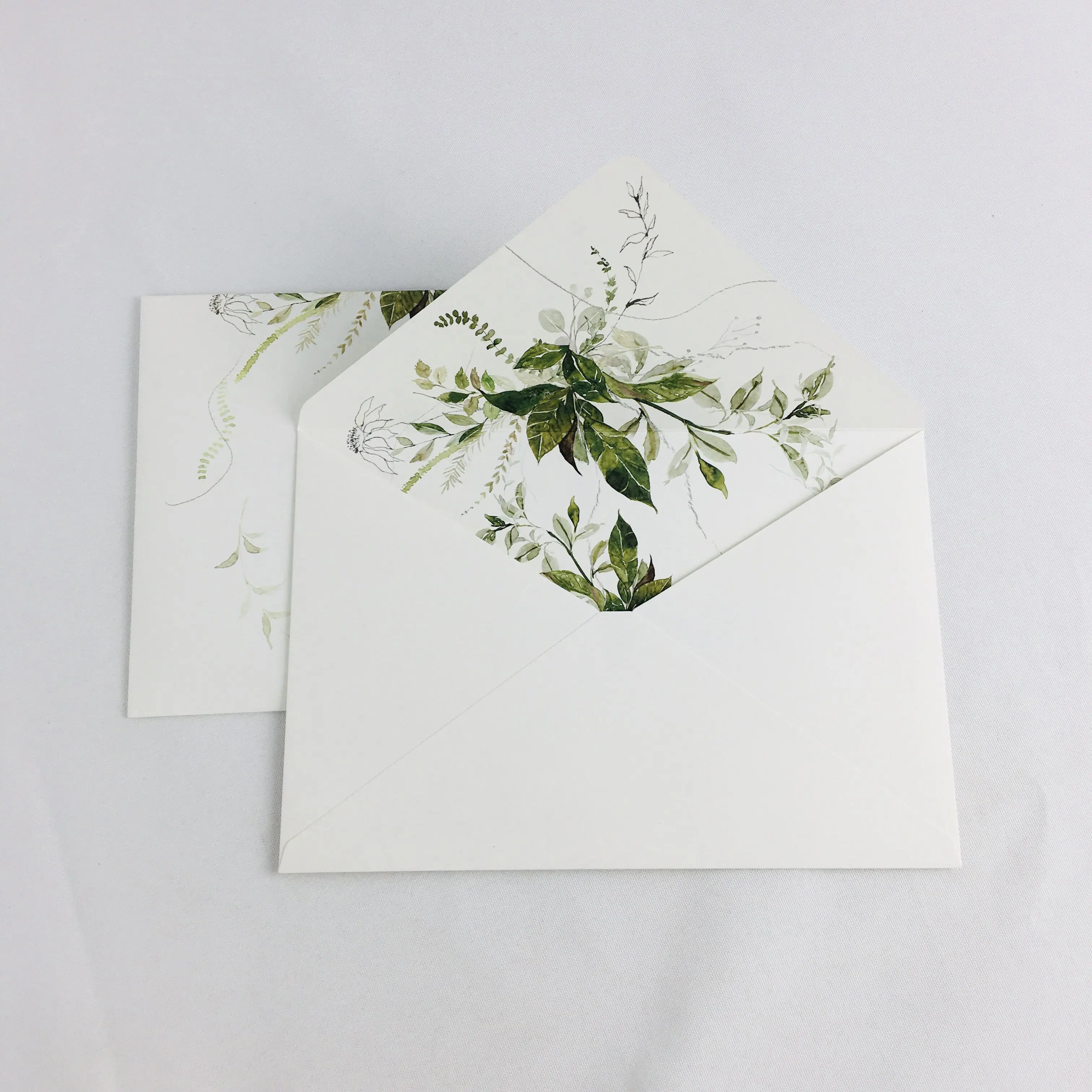 結婚式の招待状のための高品質花柄サンキューカード封筒