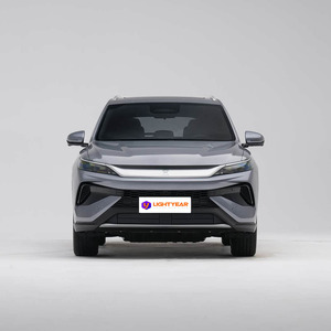 Stock disponible : BYD Song Pro, SUV familial compact, élégant, hybride rechargeable, automobile pour usage privé - Product Image 2