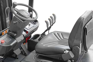 האנגצ 'ה סדרה 3-ציר כונן אחורי מלגזה חשמלי עם יכולות של 1,500 ק "ג - Product Image 4