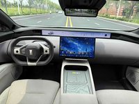 Voiture d'occasion 2025 2026 Avatr 12 Max Pure Electric Berline 5 places Design luxueux Technologie intelligente Longue autonomie Charge rapide et efficace