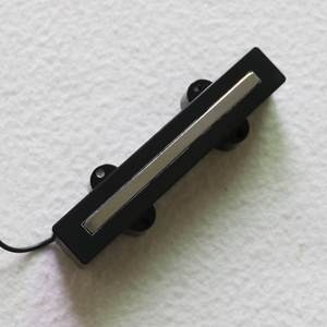 Donlis 86mm Steel Bar Rail Jazz Bass Pickup for <span class=keywords><strong>5</strong></span> String Electric J Bass Parts With <span class=keywords><strong>Metal</strong></span> Blade Pole - Product Image 6