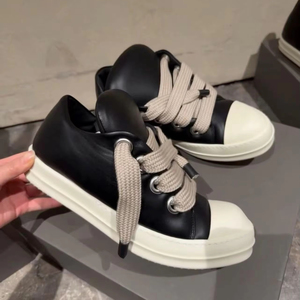 Factory direct sale of fashionable flat <b>shoes</b>, genuine leather, luxurious casual <b>shoes</b>, black laced walking <b>shoes</b> - Product Image 1