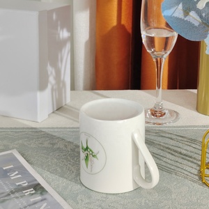 Taza de Porcelana con Diseño de Lirio de los Valles, Novedosa y Sencilla, con Caja de Regalo - Product Image 3
