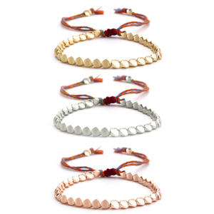 手工制作的西藏铜珠幸运绳手链，适合女士和男士，独特的棉线首饰，适合婚礼或派对的礼物 - Product Image 1