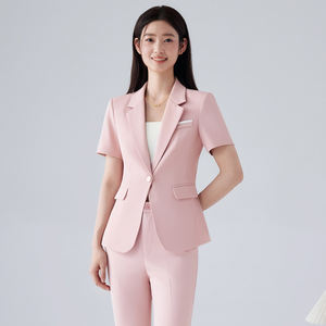 Costume <span class=keywords><strong>professionnel</strong></span> rose pour femme, nouvelle collection été 2026, tenue formelle pour le secteur de la beauté, vêtements de travail pour la réception en esthétique médicale. - Product Image 4
