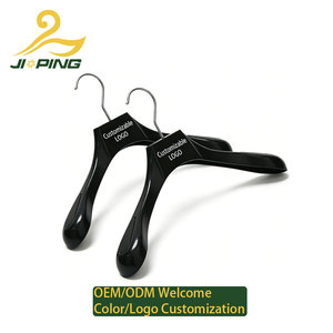 Fabriekslevering 40cm op maat gemaakte plastic kledinghangers met logo, enkelvoudig, voor kleding, voor gebruik in de kledingkast of hotel. - Product Image 4