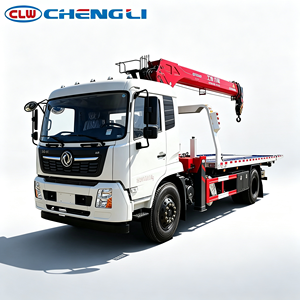 Camion de dépannage à plateau plat Dongfeng 4x2 6 tonnes avec grue pour le remorquage de véhicules et la manutention de matériaux au prix d'usine - Product Image 1