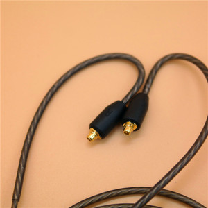 Cable de audio Shure con conector de cobre plateado de 3,5 mm para auriculares y dispositivos MP3 - Product Image 5