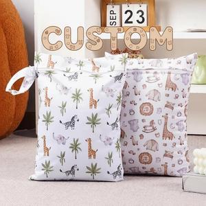 Sac de rangement suspendu portable 28*36CM imperméable avec impression de logo personnalisé pour maillot de bain, sac de voyage, sac à linge, sac à couches, sac à affaires humides - 1 pièce - Product Image 1