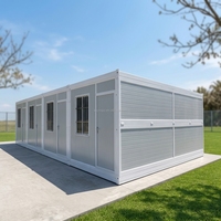 Casa Contenedor Plegable de 20 Pies con Ventana Antirrobo, Cabina Prefabricada Desplegable para Alojamiento Temporal en Obras de Construcción