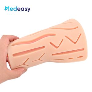 ชุดแผ่นซิลิโคนเย็บแผลพิเศษสำหรับการสอนการผ่าตัด - Product Image 4