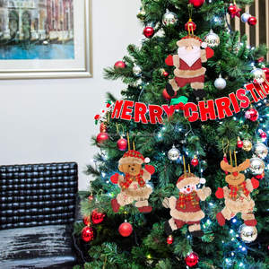 Ornements suspendus décoratifs <span class=keywords><strong>de</strong></span> Noël Père Noël bonhomme <span class=keywords><strong>de</strong></span> neige renne ours pendentifs en peluche décorations d'arbre <span class=keywords><strong>de</strong></span> Noël - Product Image 6