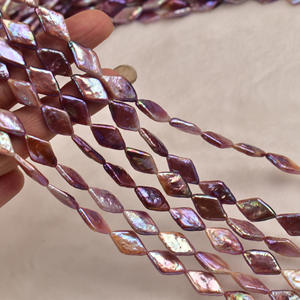 Collier en perles d'eau douce naturelles de style baroque en forme de diamant, bijoux semi-finis de couleur violette, vente en gros - Product Image 1